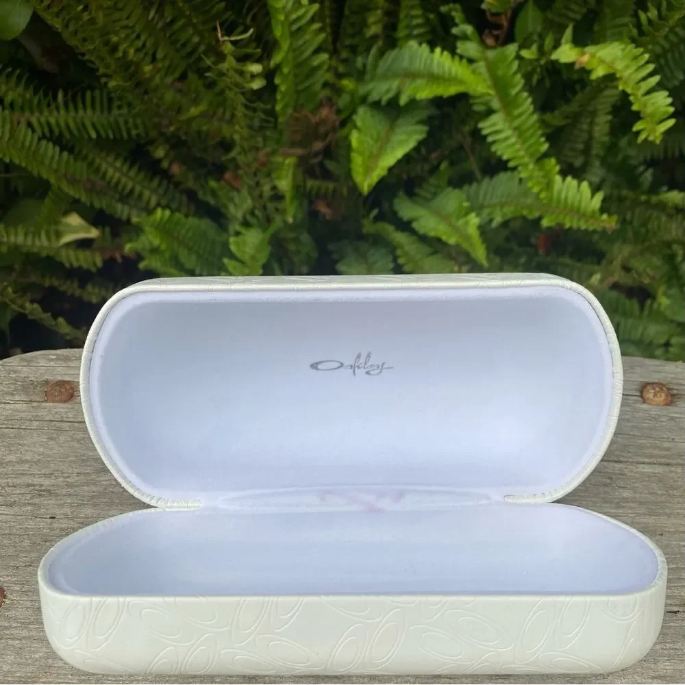 Oakley Clamshell Sunglasses Hard Holder/Case White w/Textured 